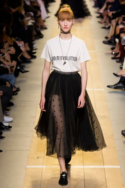 Look 47